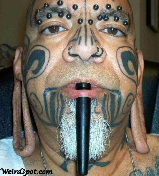 Piercing i tatuaże - 5645.bmp