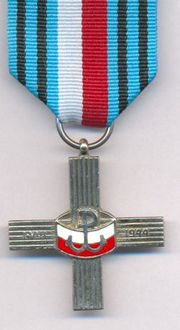 odznaki II wojna Światowa - 180px-Warszawski_krzyz_powstanczy_67739420zlcm.jpg