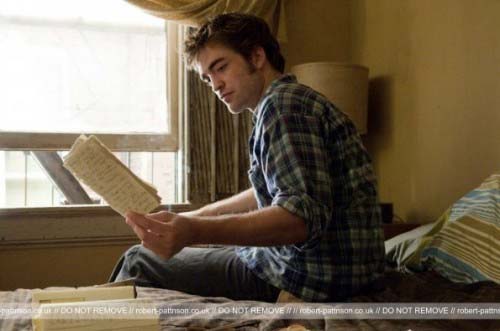 Robert Pattinson - Robert Pattinson 04.jpg