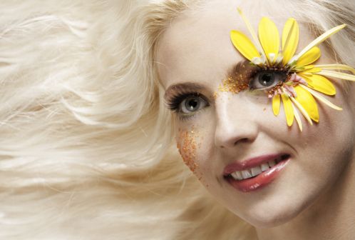 Oczy - organicznych-kosmetyków-kwiaty.jpg