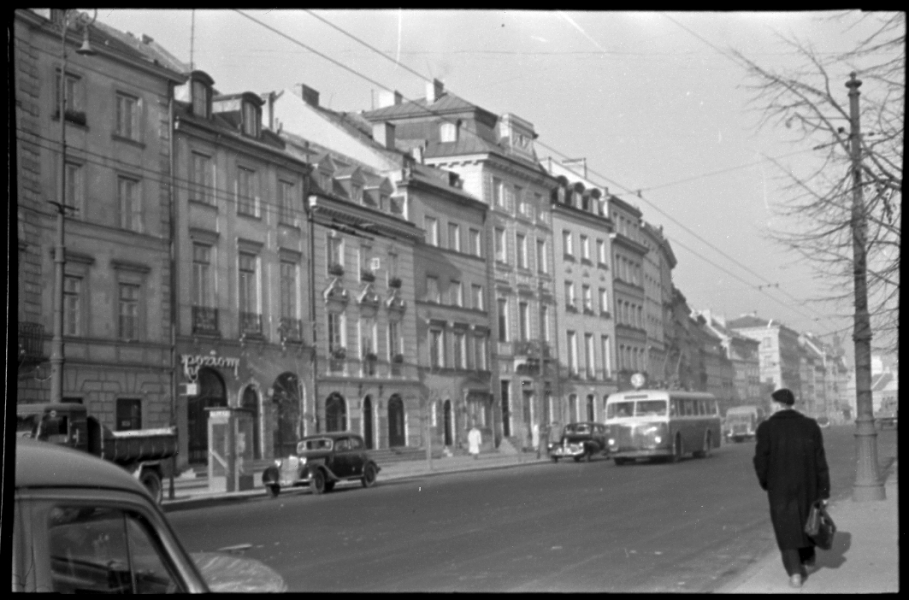 Krakowskie Przedmieście, ok. 1950 - d_0000195943.jpg