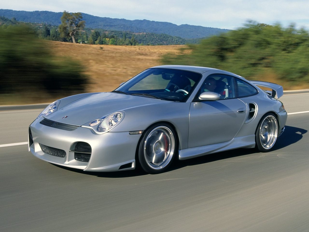 2 - 2004 Porsche X50 Turbo.jpg