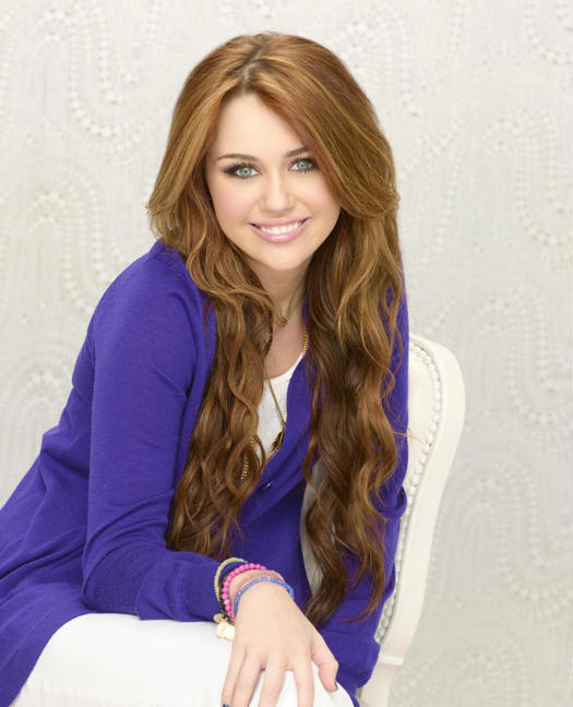 Miley Cyrus - ee4c33a187.jpeg